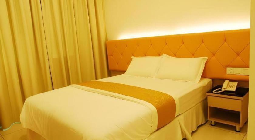 Lf Hotel Tapah Εξωτερικό φωτογραφία