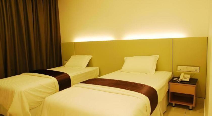 Lf Hotel Tapah Εξωτερικό φωτογραφία